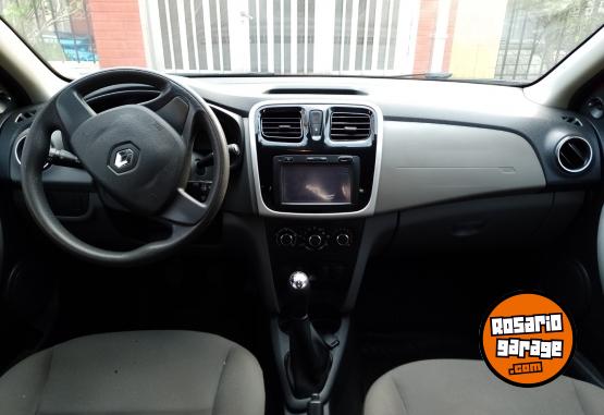 Autos - Renault Logan 2018 Nafta 84000Km - En Venta