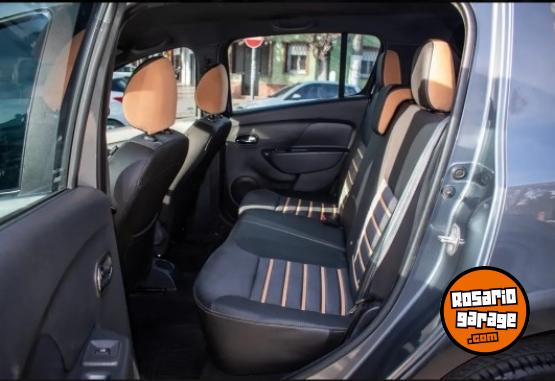 Autos - Renault Stepway intens 2023 Nafta 19700Km - En Venta