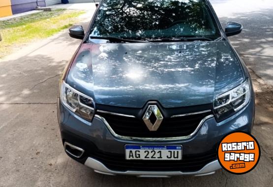 Autos - Renault Stepway intens 2023 Nafta 19700Km - En Venta