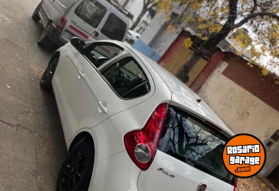 Autos - Fiat Palio Attractive 2017 GNC 112000Km - En Venta