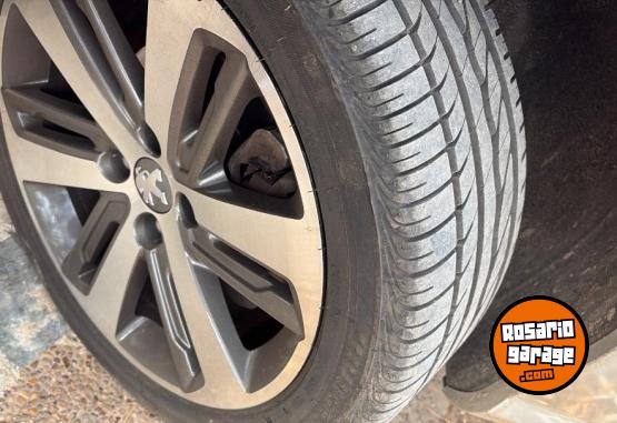 Autos - Peugeot 308 2018 Diesel 125000Km - En Venta