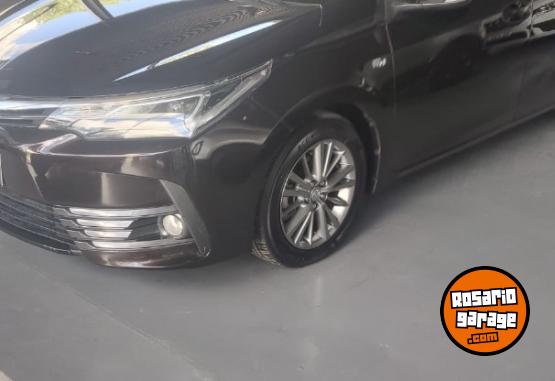 Autos - Toyota Corolla 2017 Nafta 110000Km - En Venta