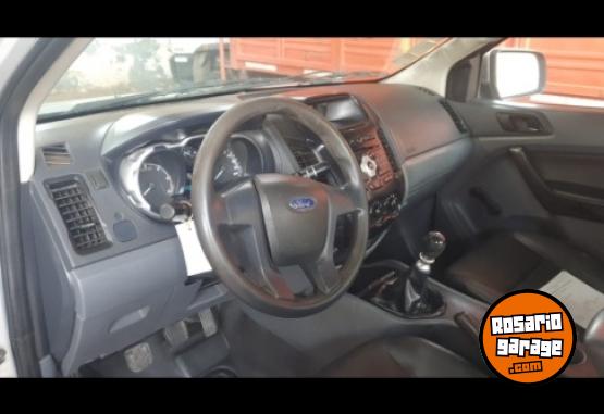 Camionetas - Ford Ranger 2013 Diesel 252000Km - En Venta