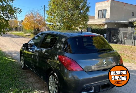 Autos - Peugeot 308 2013 Nafta 102000Km - En Venta