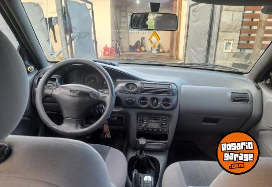 Autos - Ford escort 1998 GNC 444444Km - En Venta