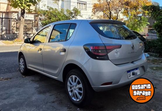 Autos - Renault Sandero 2023 Nafta 66000Km - En Venta