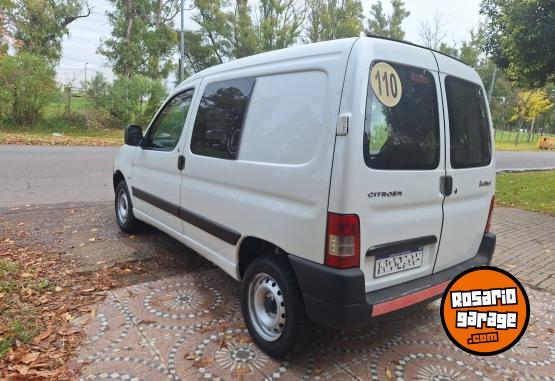 Utilitarios - Citroen Berlingo partner 2016 Diesel 148000Km - En Venta