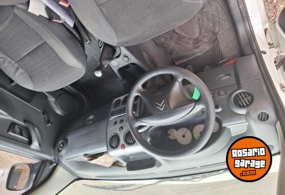 Utilitarios - Citroen Berlingo partner 2016 Diesel 148000Km - En Venta