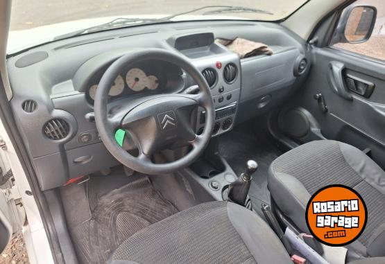 Utilitarios - Citroen Berlingo partner 2016 Diesel 148000Km - En Venta