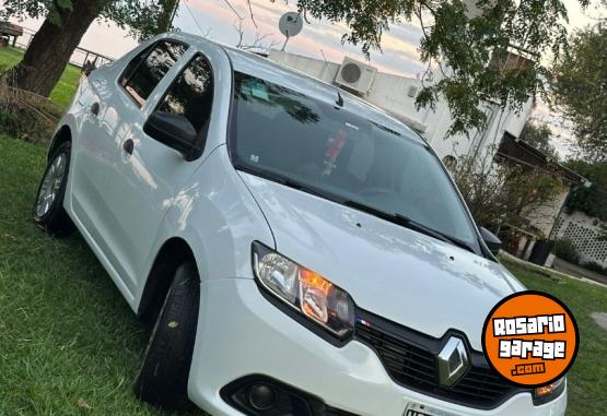 Autos - Renault Logan 2014 GNC 230000Km - En Venta