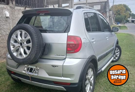 Autos - Volkswagen Crossfox 2013 Nafta 250000Km - En Venta
