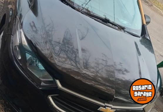 Autos - Chevrolet Onix Joy 2020 GNC 434067Km - En Venta