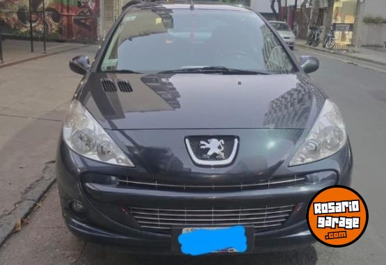 Autos - Peugeot 207 compact 2011 Nafta 83000Km - En Venta