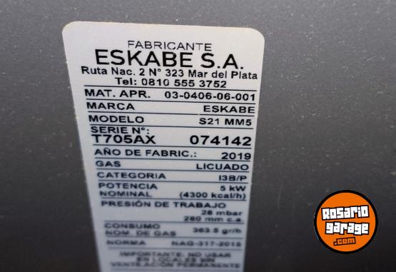 Hogar - Estufa + garrafra 10k Marca Eskabe Modelo S21 Mm5 - 5w 4300kCal a garrfa 10k como nueva excelente estado - En Venta