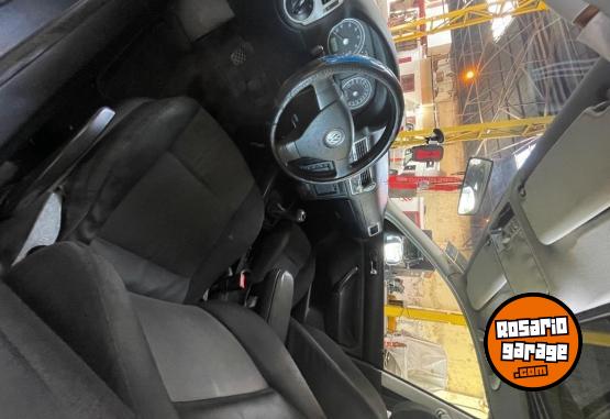 Autos - Volkswagen Bora 2009 Nafta 207000Km - En Venta