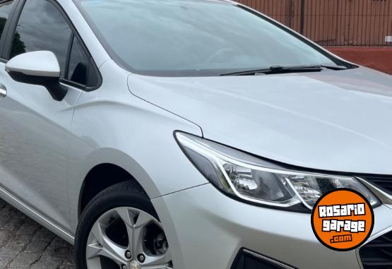 Autos - Chevrolet Cruze LT AT 2023 Nafta 40500Km - En Venta
