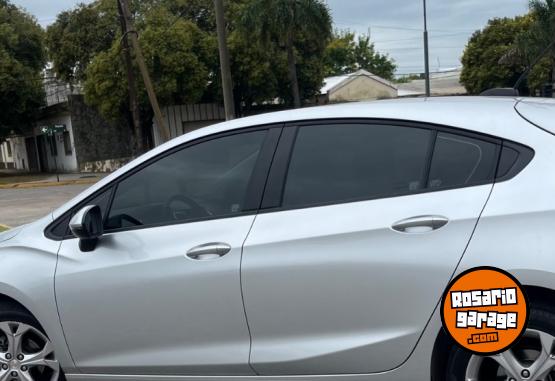 Autos - Chevrolet Cruze LT AT 2023 Nafta 40500Km - En Venta