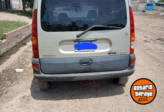 Utilitarios - Renault Kangoo 2010 Nafta 196000Km - En Venta