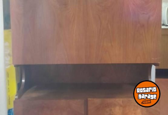 Hogar - Liquido mueble de madera - En Venta