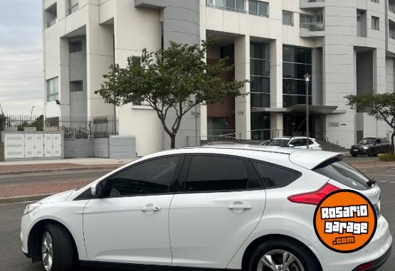 Autos - Ford Focus SE Plus 2025 Nafta 82000Km - En Venta