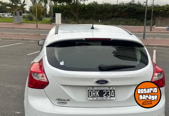 Autos - Ford Focus SE Plus 2025 Nafta 82000Km - En Venta