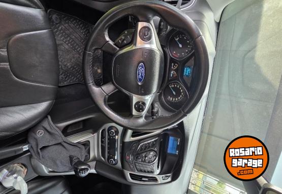Autos - Ford Focus 2014 Nafta 57000Km - En Venta