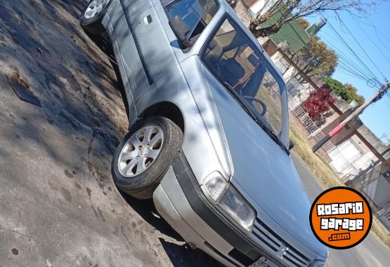 Autos - Peugeot 405 1993 Nafta 111111Km - En Venta