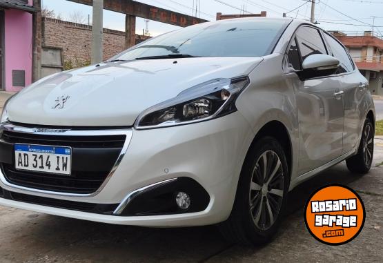Autos - Peugeot 208 Feline 2018 Nafta 60000Km - En Venta