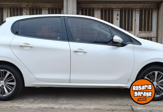 Autos - Peugeot 208 Feline 2018 Nafta 60000Km - En Venta