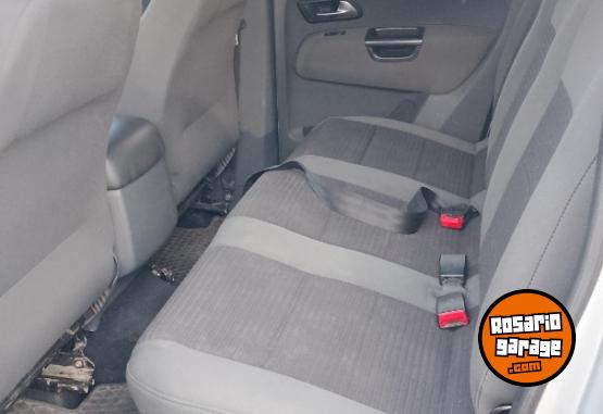 Camionetas - Volkswagen Amarok 2011 Diesel 260000Km - En Venta