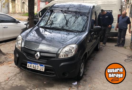 Utilitarios - Renault Kangoo II Express 1.6 5 A 2016 GNC 175450Km - En Venta