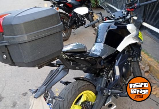 Motos - CF CFmoto 650 NK 2024 Nafta 5900Km - En Venta