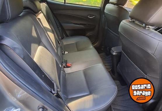 Autos - Toyota Yaris 2019 Nafta 60000Km - En Venta