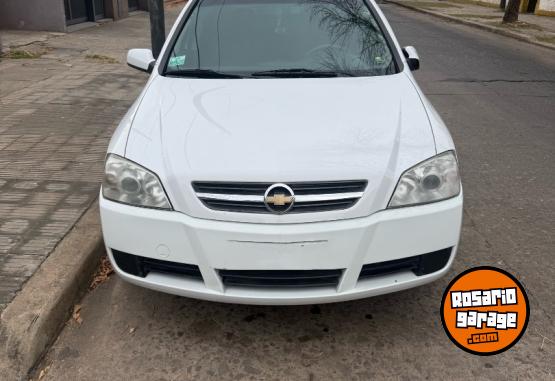 Autos - Chevrolet Astra 2009 Nafta 171000Km - En Venta