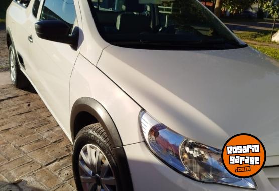 Utilitarios - Volkswagen Saveiro 2014 Nafta 80000Km - En Venta