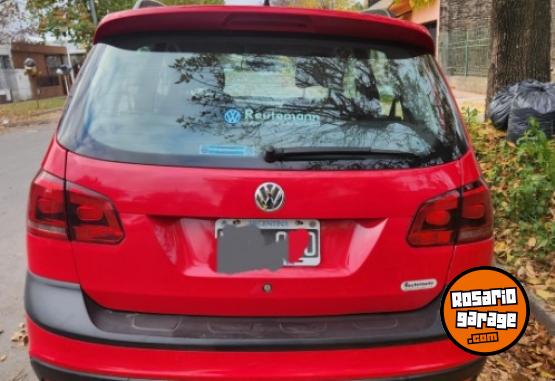 Autos - Volkswagen Suran cross 2013 Nafta 101500Km - En Venta