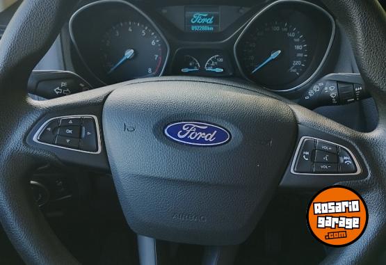 Autos - Ford Focus 1.6 s 2018 Nafta 92500Km - En Venta