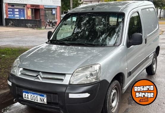 Utilitarios - Citroen berlingo 2016 Diesel 180000Km - En Venta