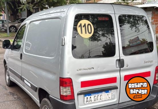Utilitarios - Citroen berlingo 2016 Diesel 180000Km - En Venta