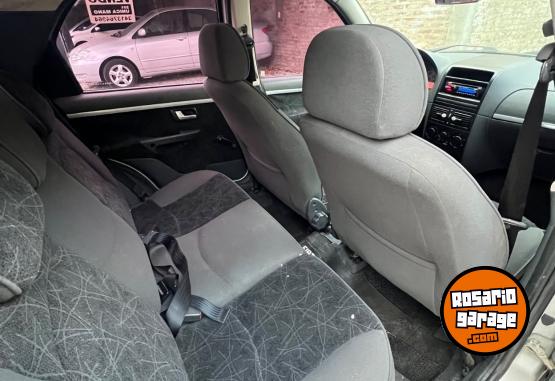 Autos - Fiat Palio 2010 Nafta 140000Km - En Venta