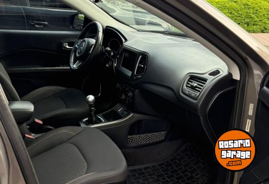 Camionetas - Jeep Compass 2.4 Sport MT6 FWD 2018 Nafta 100000Km - En Venta