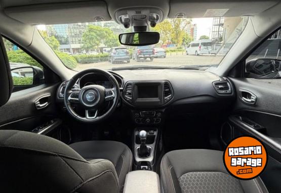 Camionetas - Jeep Compass 2.4 Sport MT6 FWD 2018 Nafta 100000Km - En Venta