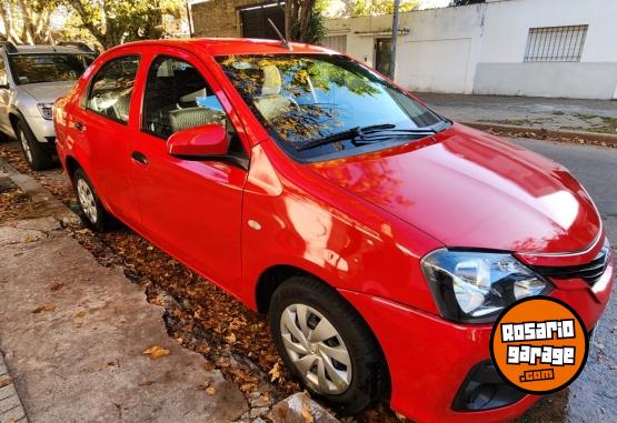 Autos - Toyota Etios X 2020 GNC 105000Km - En Venta