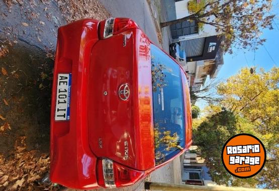 Autos - Toyota Etios X 2020 GNC 105000Km - En Venta