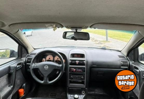Autos - Chevrolet Astra GLS 2.0 2007 Nafta 140000Km - En Venta