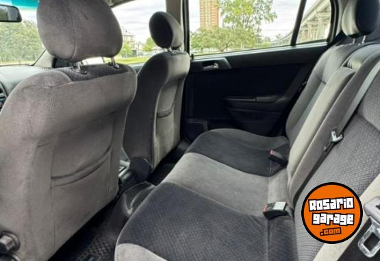 Autos - Chevrolet Astra GLS 2.0 2007 Nafta 140000Km - En Venta