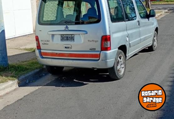 Utilitarios - Citroen Berlingo 2011 2011 Diesel 240000Km - En Venta