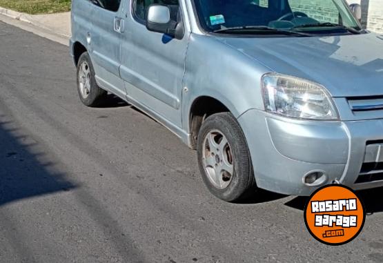 Utilitarios - Citroen Berlingo 2011 2011 Diesel 240000Km - En Venta