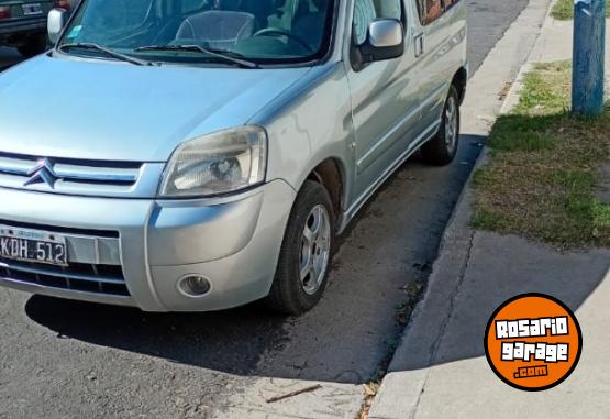Utilitarios - Citroen Berlingo 2011 2011 Diesel 240000Km - En Venta