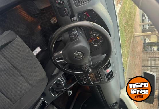 Autos - Volkswagen Vento 2.5 5cil 2010 Nafta 212000Km - En Venta